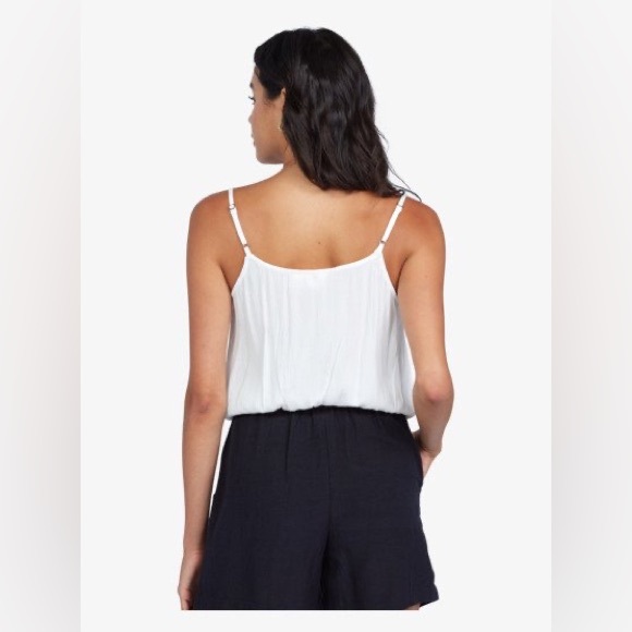 🍄ROXY Calm Down Strappy Top🍄 - Picture 9 of 9